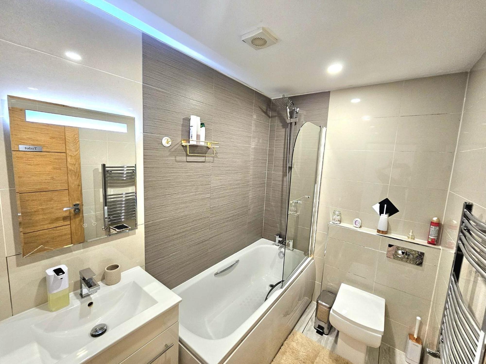 Claire Double Room ลอนดอน ภายนอก รูปภาพ