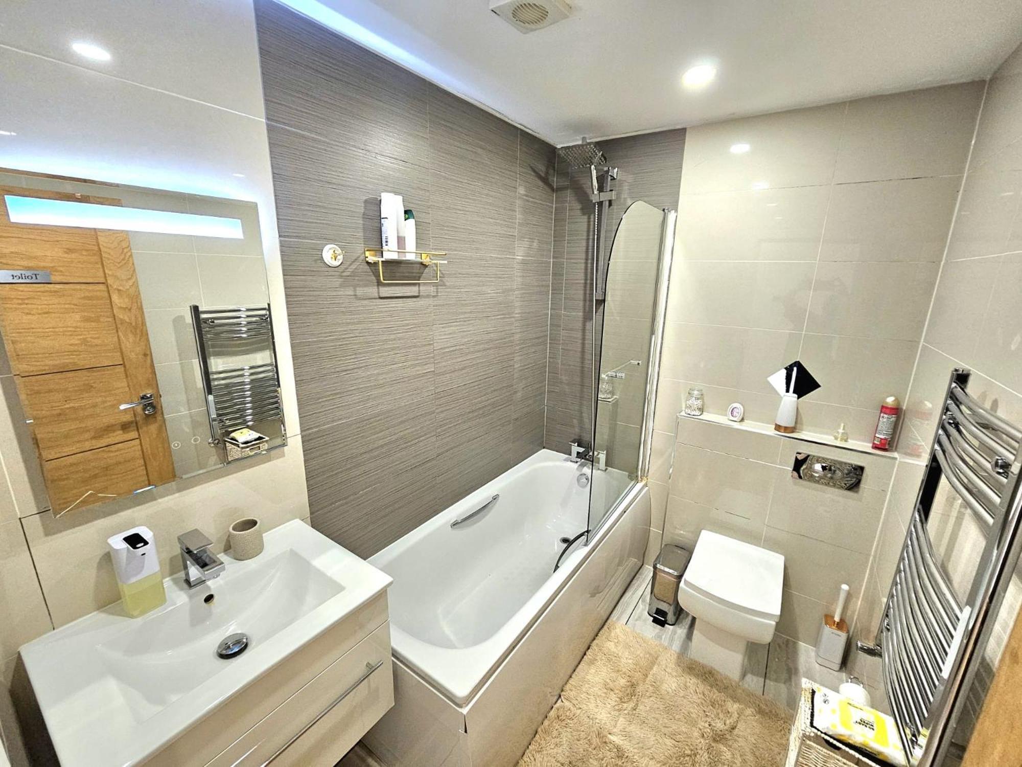 Claire Double Room ลอนดอน ภายนอก รูปภาพ